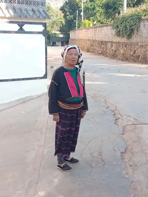 အာရိုပ် ဒါအာင် နာ မိုင် ခဲ