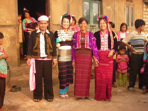 အရိူပ်ခေတ် ဒါအာင် 